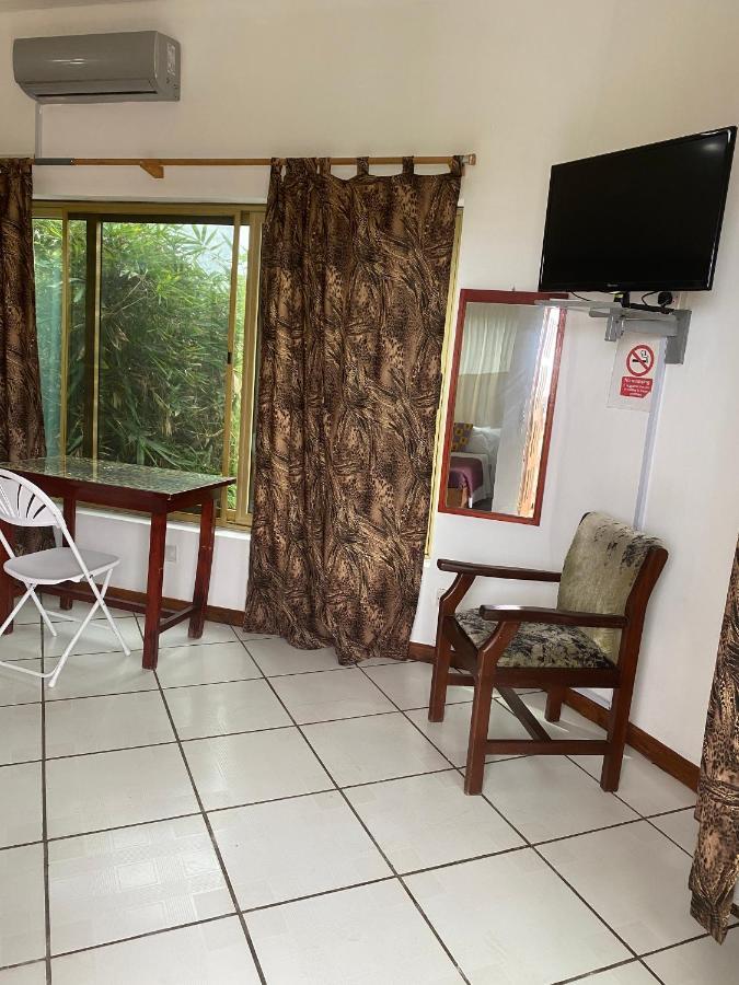 Laparadiseinn Accra Ngoại thất bức ảnh